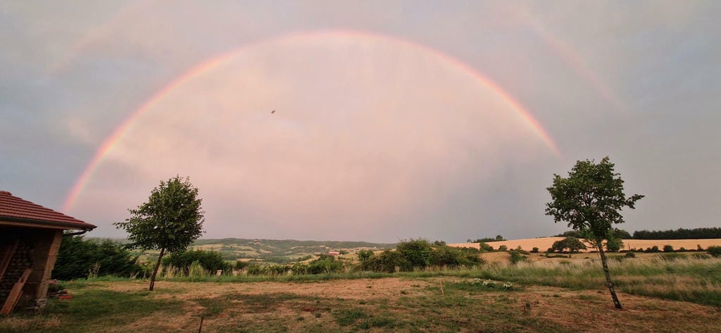 Rainbow over le Charaix